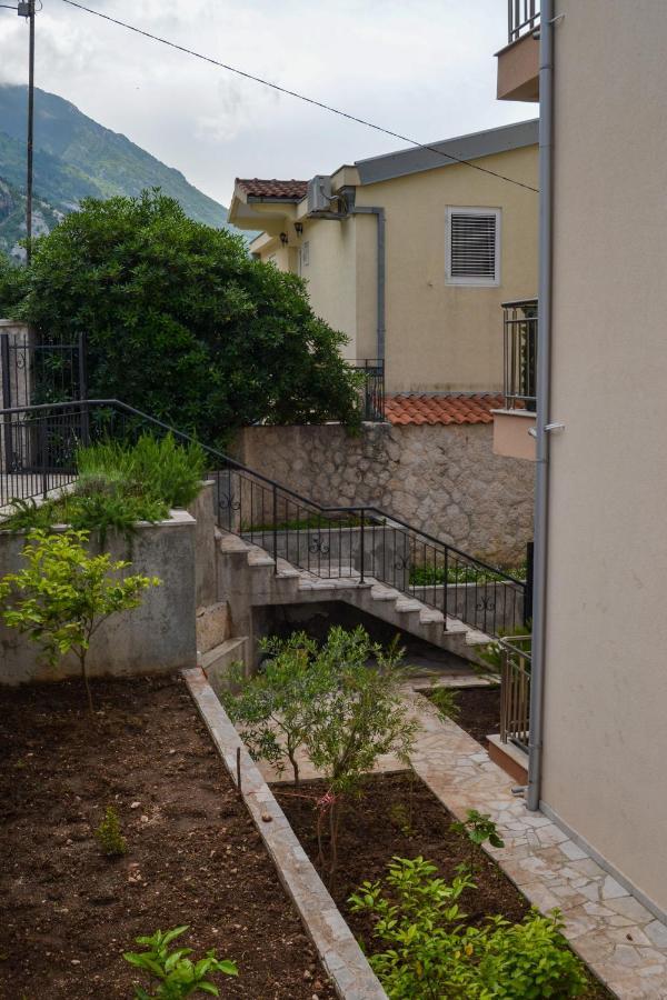 Seagull Apartments Kotor Exterior photo